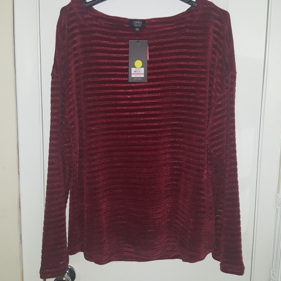 Sweater - Picture 2 of 3